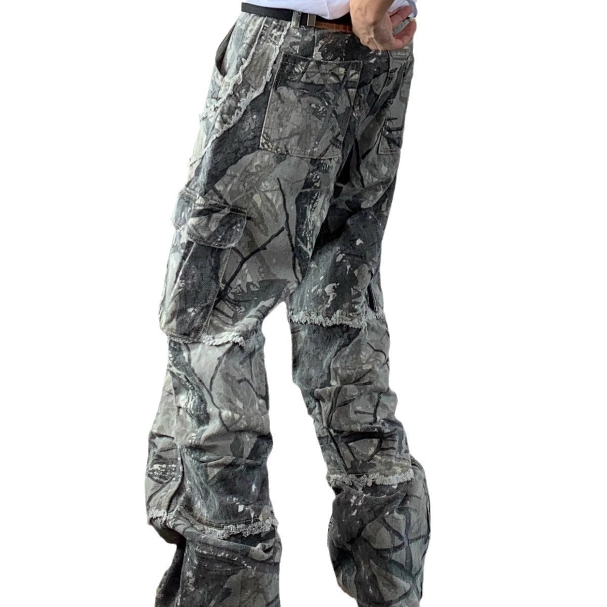 Camouflage Raw Hem Men Multi-pocket Jeans