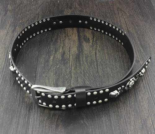 Personality Skull Rivet Cowhide Belt