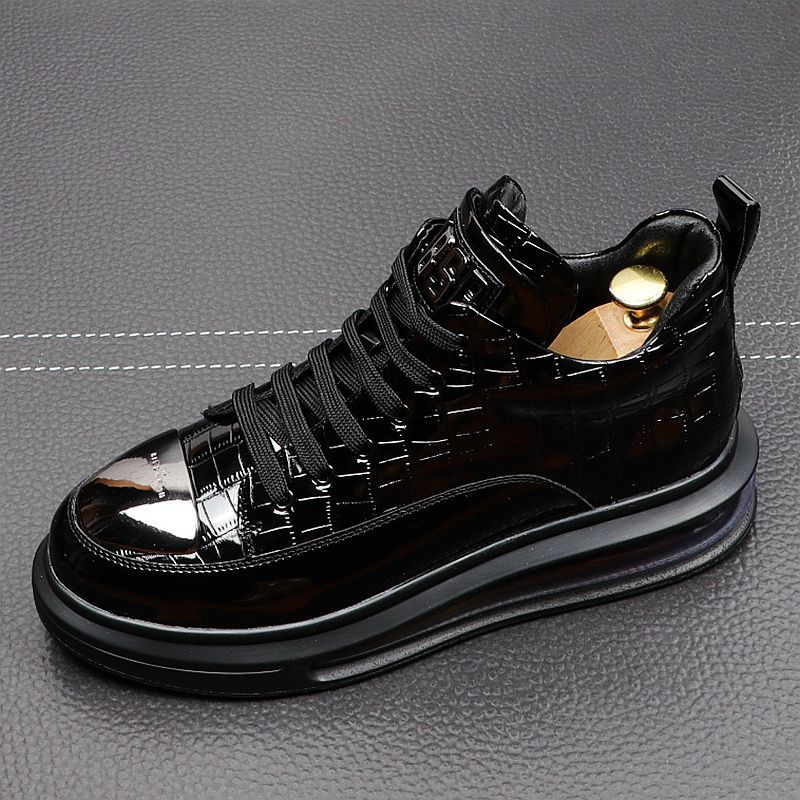 Glossy Patent Leather Mid-cut Men Shoe