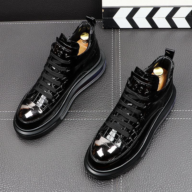 Glossy Patent Leather Mid-cut Men Shoe